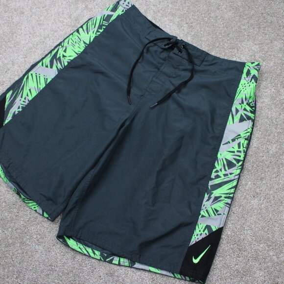 Nike Swim Trunks Mens XL Black/Green Lined Polyester Drawstring w/ 11" inseam - Picture 3 of 12